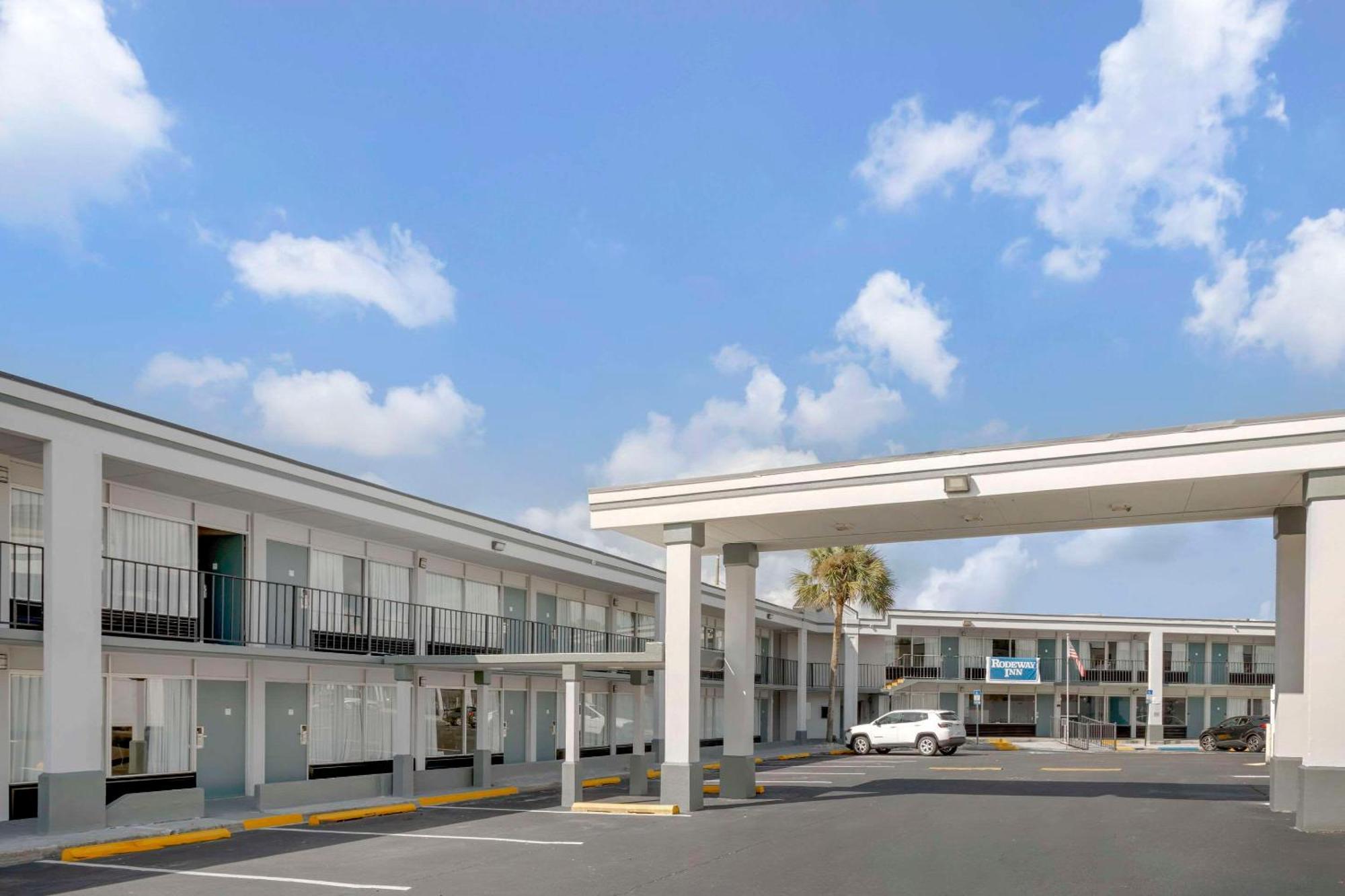 Zen Living Suites Extended Stay - Jacksonville - Orange Park Exterior foto
